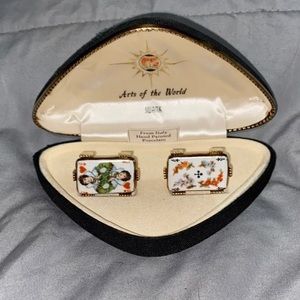 Arts of the World cuff links